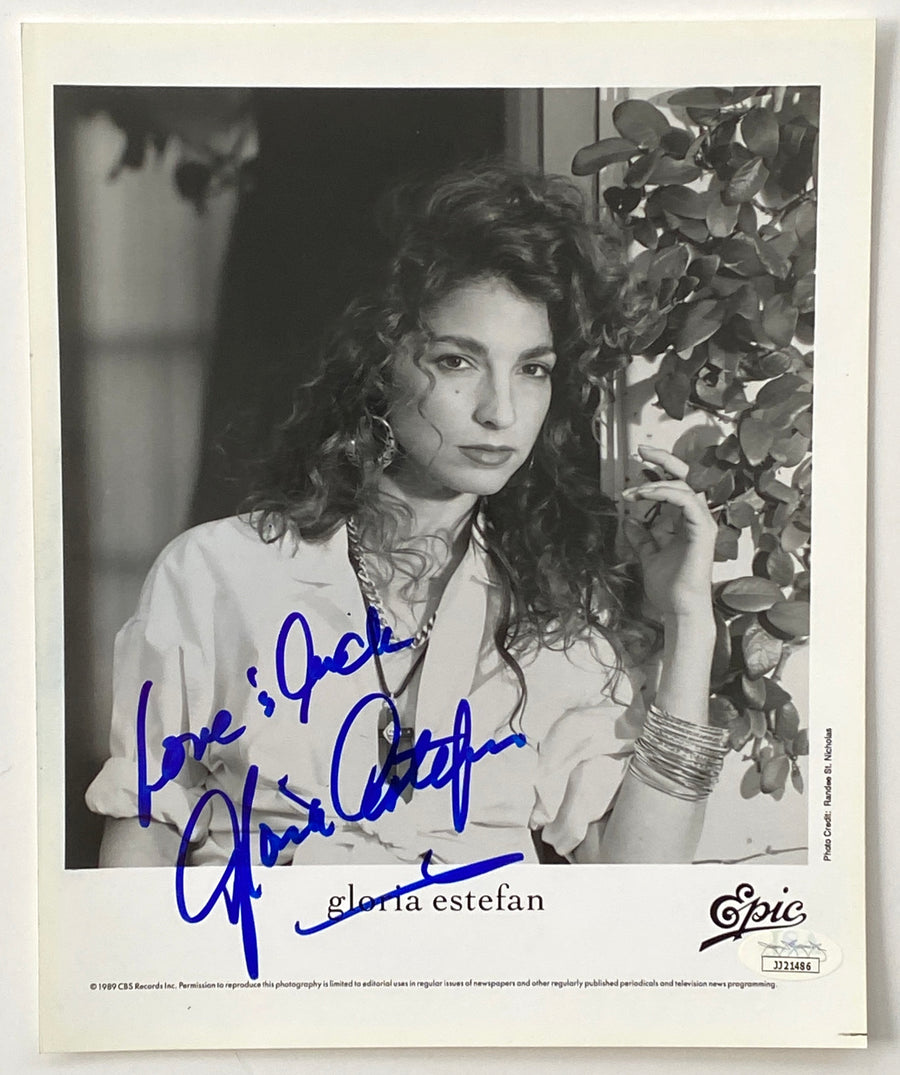 GLORIA ESTEFAN Autograph Signed Photo 8x10 JSA Authentication