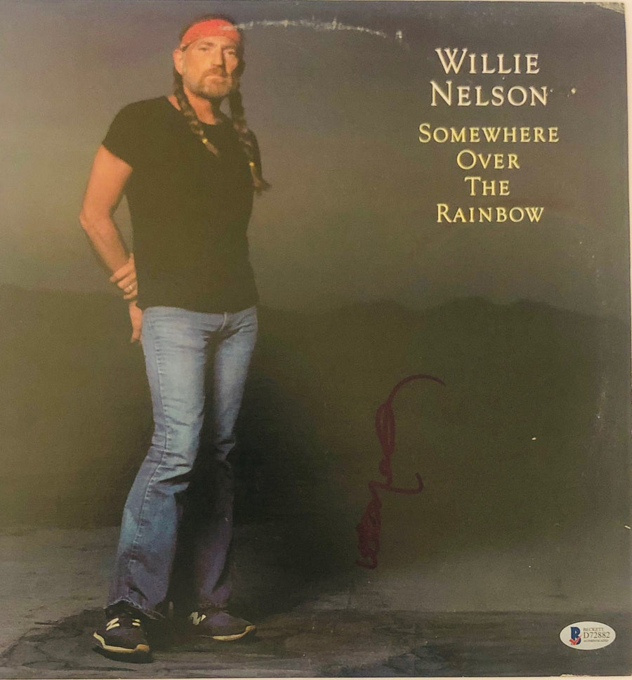 Willie Nelson ''Somewhere over the Rainbow''Signed Autograph Album Record LP Beckett Authentication