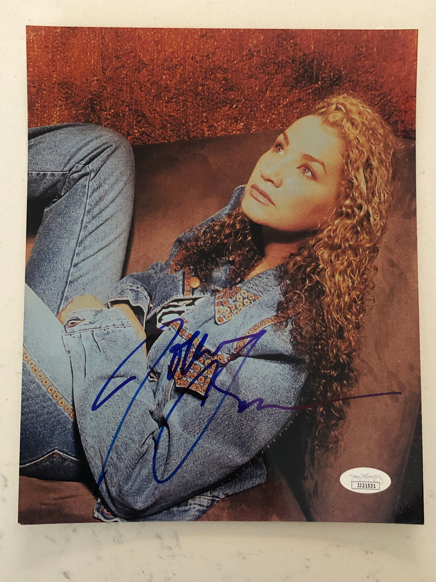 JOAN OSBORNE Signed Autograph 8x10 Photograph Grateful Dead JSA Authentication