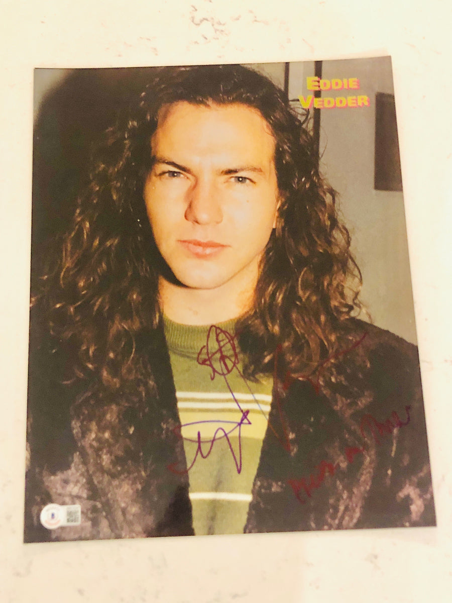 Eddie Vedder Pearl Jam Autograph w/song title 1990s Signed 11x14 Photograph Beckett Authentication