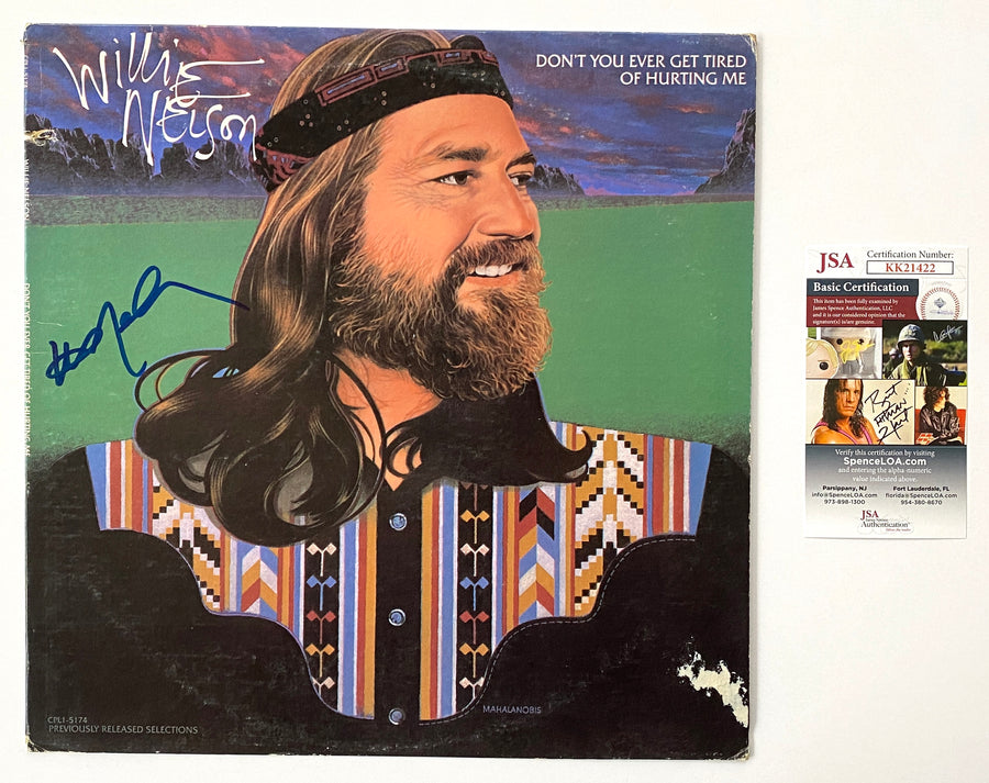 WILLIE NELSON Autograph Signed 